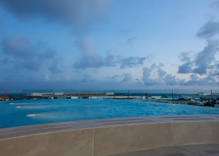 Apartahotel Boutique Quinto Sol 3*